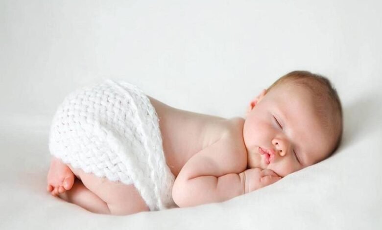 خمول الطفل حديث الولادة ... 3 أسباب تؤدي للخمول عند الاطفال