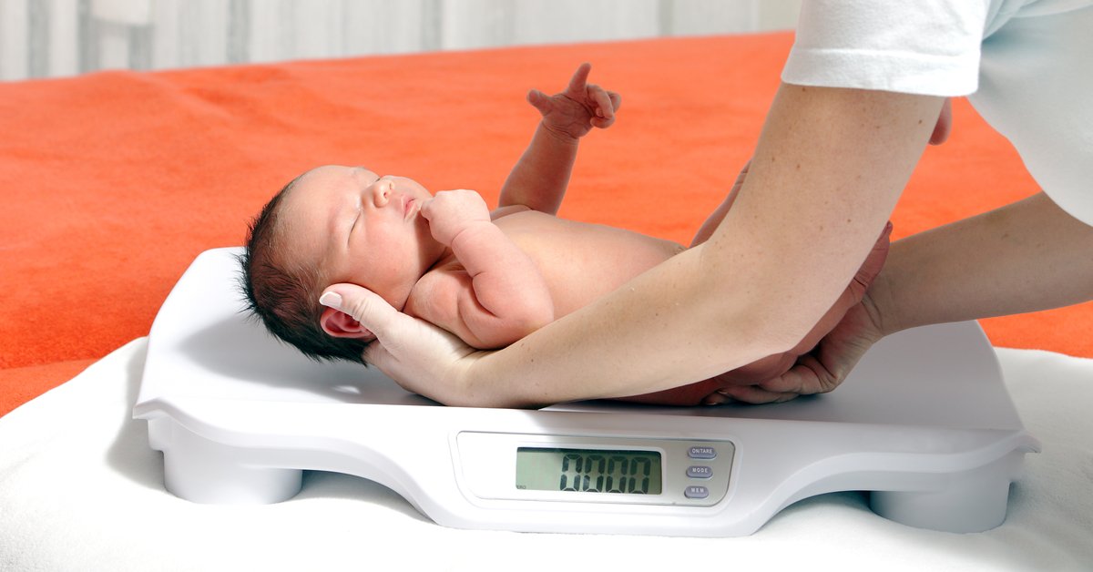 علاج نقص الوزن عند الأطفال الرضع.... 3 اسباب لنقصان الوزن وعلاجها بشكل آمن